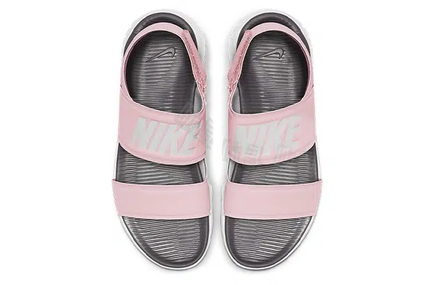 Nike Tanjun Sandal