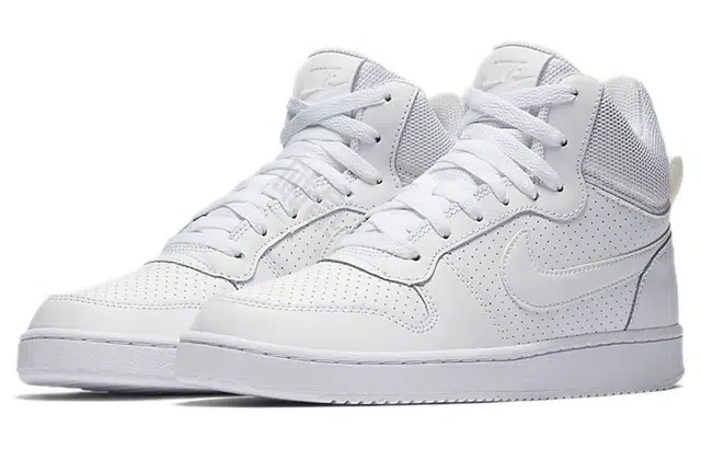 Nike Court Borough Mid