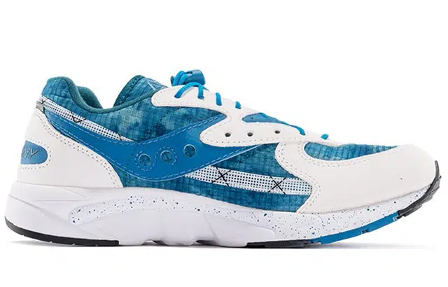 Saucony Aya