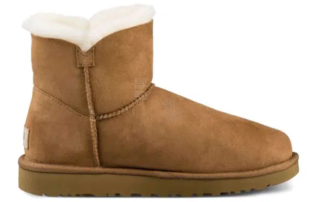 UGG Bailey Mini Bailey Button II Boot