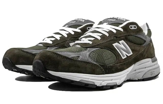 New Balance NB 993