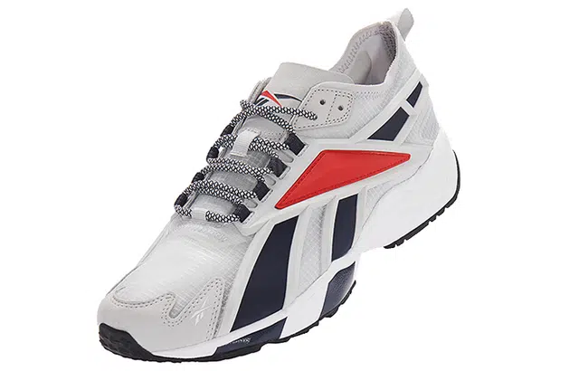 Reebok Intv 20