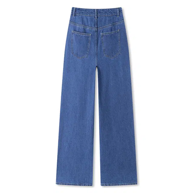 7 FOR ALL MANKIND