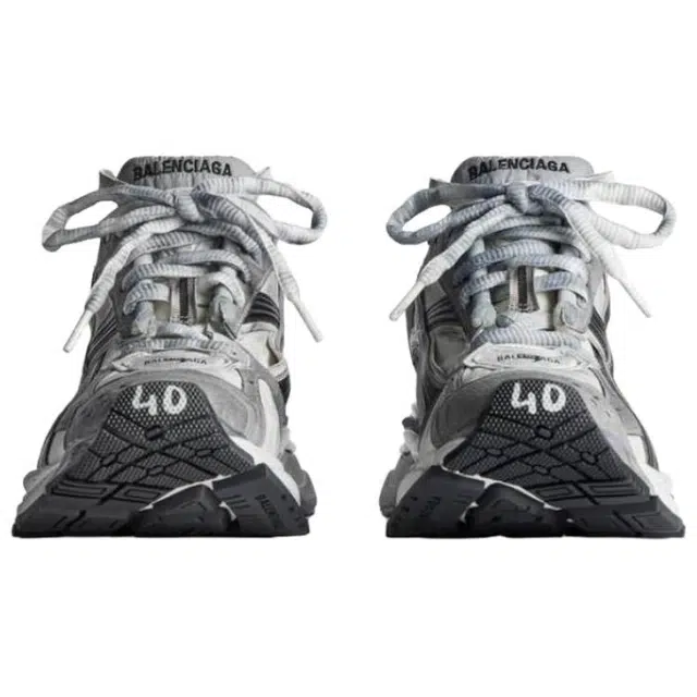 Balenciaga Runner