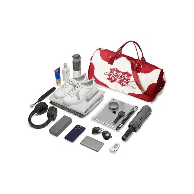 spare no pains Gym Bag Red White