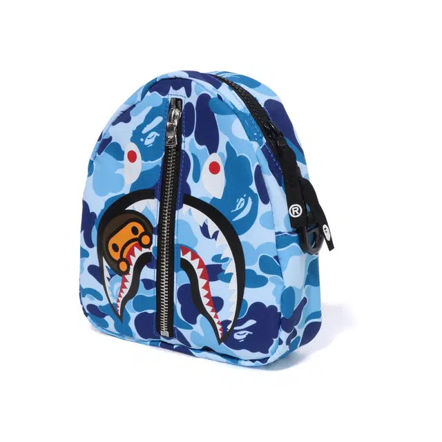 A BATHING APE