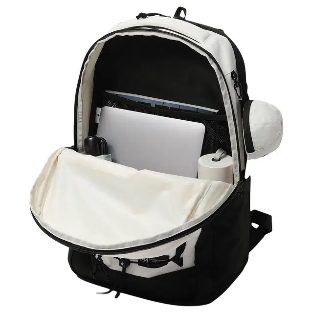 le coq sportif ATOZ AIR 27L Logo