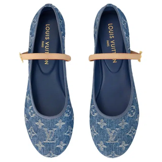 LOUIS VUITTON Romy