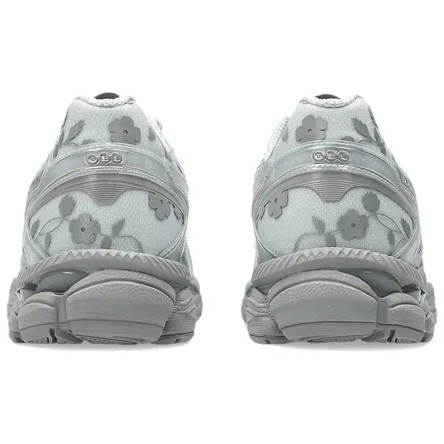 CECILIE BAHNSEN x Asics Gel-Cumulus 16
