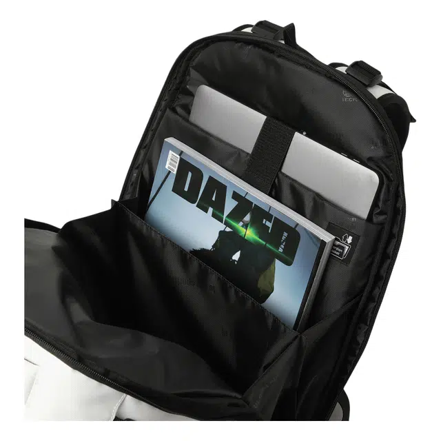 le coq sportif ATOZ AIR 27L Logo