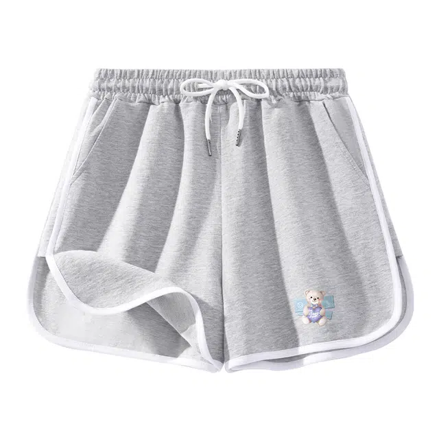 棉致 爱心小熊简约个性纯棉透气系带抽绳包边撞色印花微宽松三分休闲短裤 女款