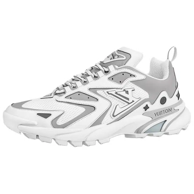 LOUIS VUITTON Runner Tatic