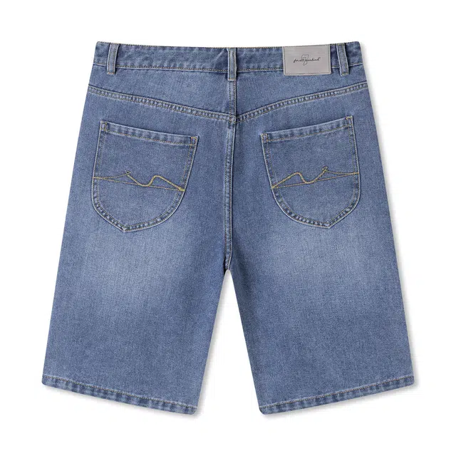 7 FOR ALL MANKIND