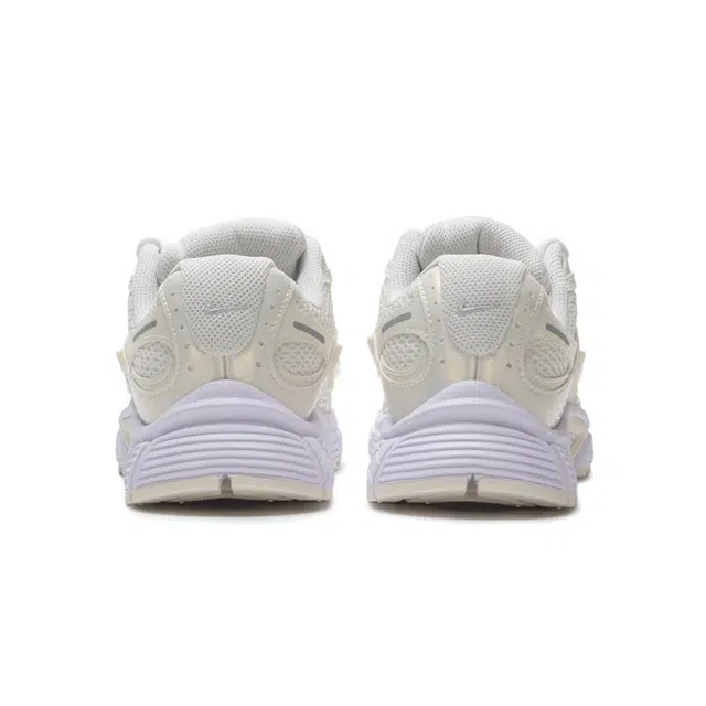 Nike V5 RNR
