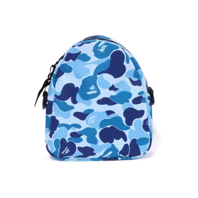 A BATHING APE