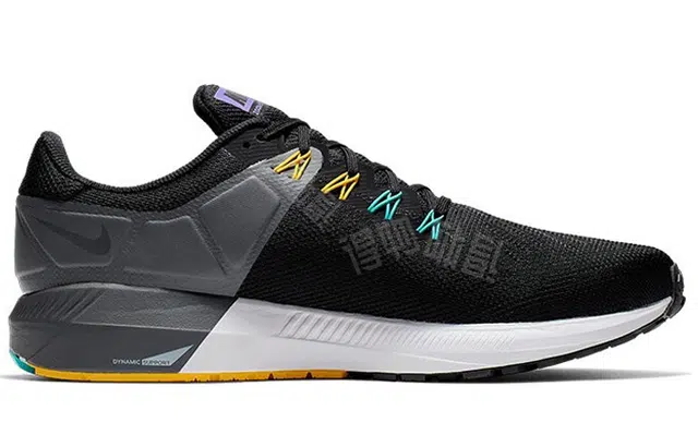 Nike Zoom Structure 22