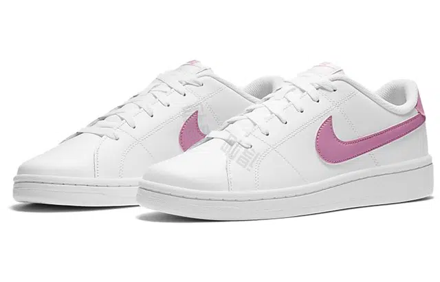 Nike Court Royale 2