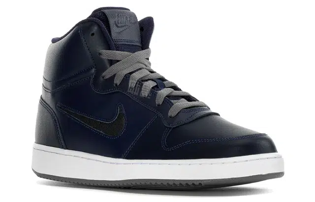 Nike EBERNON Mid