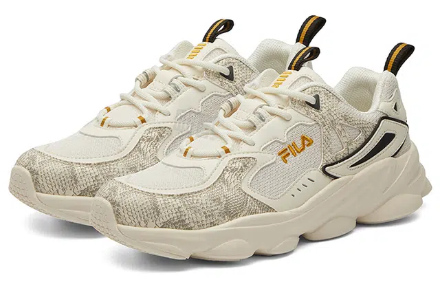 FILA Skipper