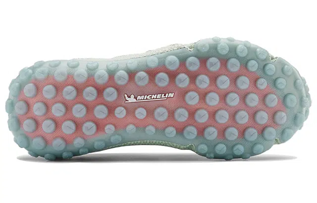 Under Armour Hovr Summit Fat Tire