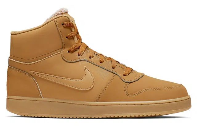 Nike EBERNON Mid SE