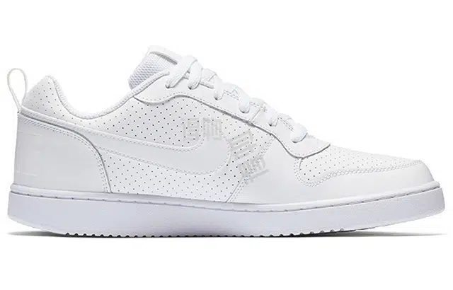 Nike Court Borough Low triple white
