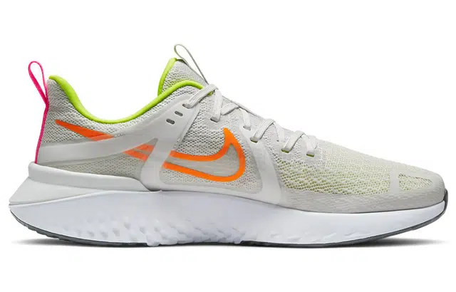 Nike Legend React 2