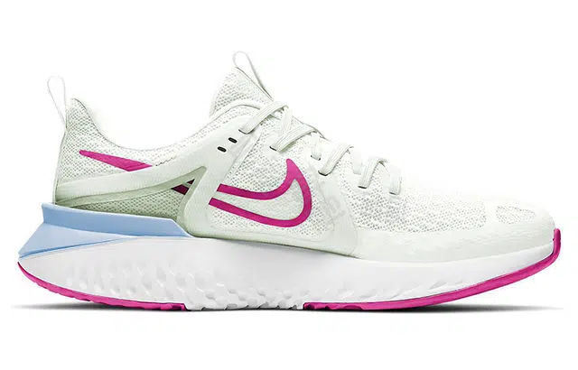 Nike Legend React 2