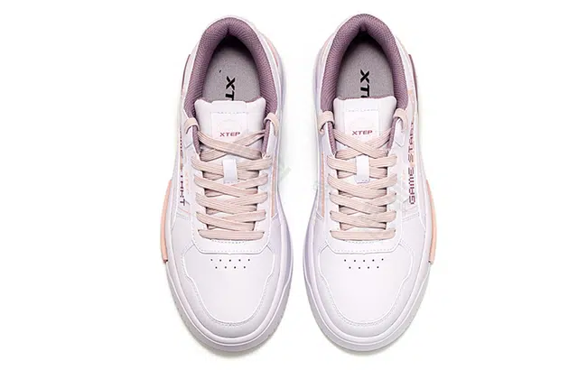 特步 时尚潮流 低帮 板鞋 女款 白粉