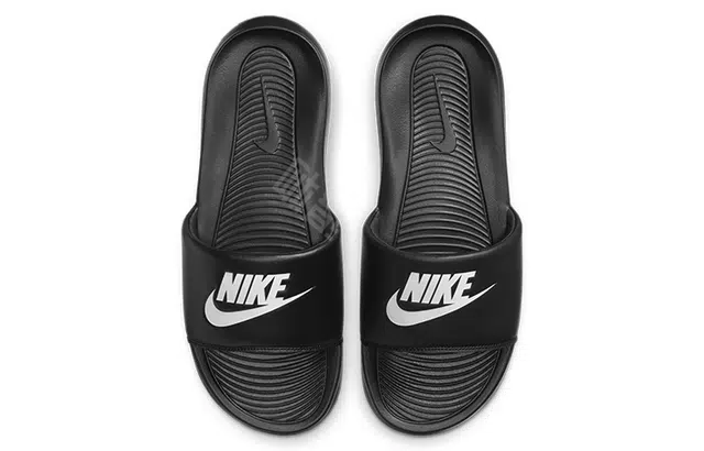 Nike Victori One