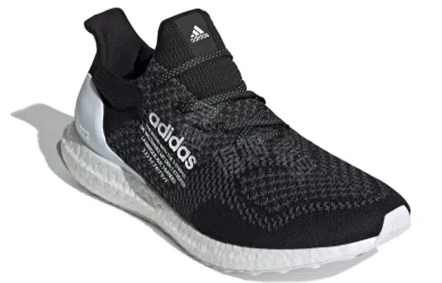 adidas Ultraboost DNA