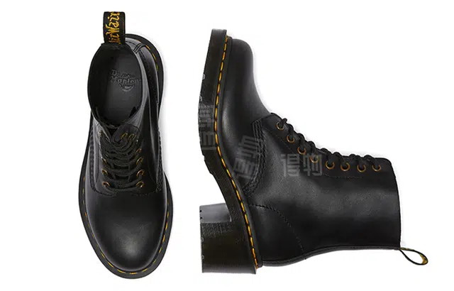 Dr.Martens