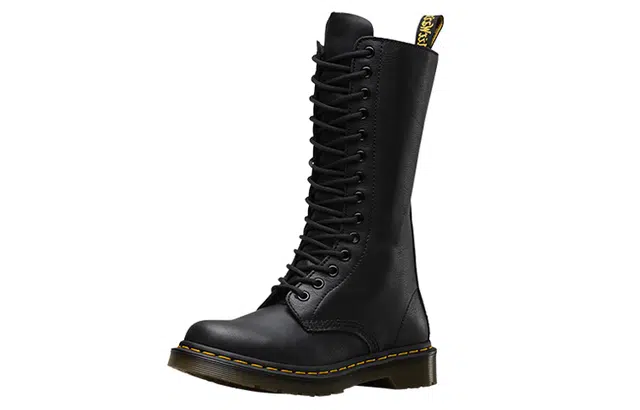 Dr. Martens 1B99