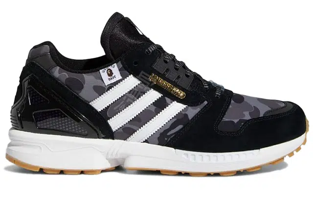 Bape x UNDEFEATED x adidas originals ZX 8000