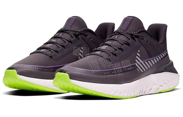 Nike Legend React 2 Shield