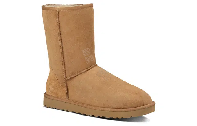 UGG CLASSIC SHORT