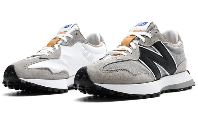 Levis x New Balance NB 327