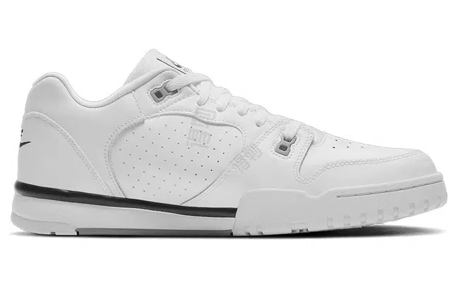 Nike Air Cross Trainer Low