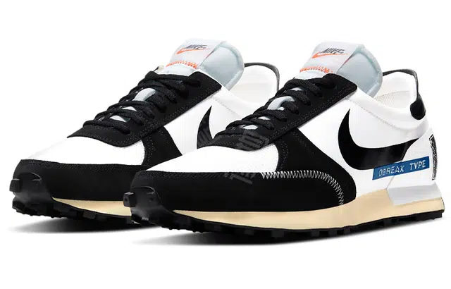 Nike Daybreak Type