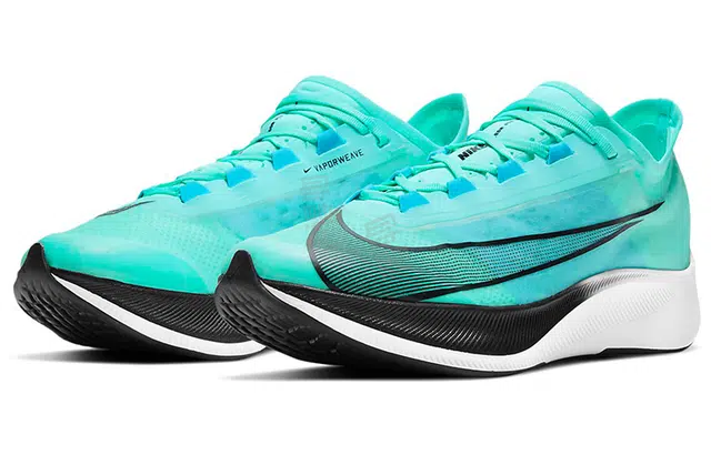 Nike Zoom Fly 3