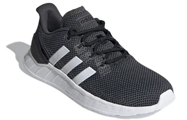 adidas neo QUESTAR FLOW Nxt