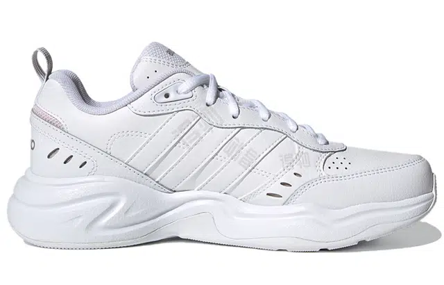 adidas neo Strutter