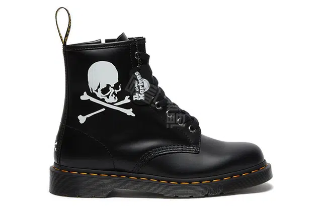 Mastermind World x Dr.Martens 1460