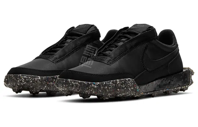 Nike Waffle Racer Crater