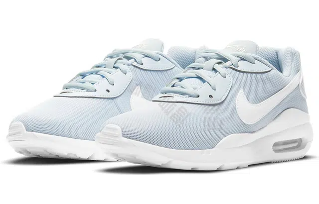 Nike Air Max Oketo