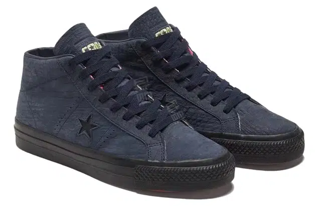 Converse one star Pro