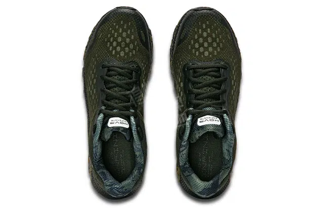 Under Armour Infinite 3 Camo CN