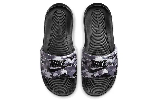 Nike Victori One Slide Print