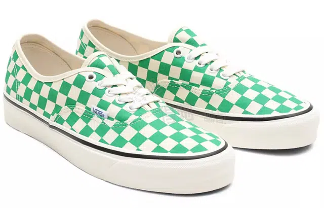 Vans Authentic 44 Dx