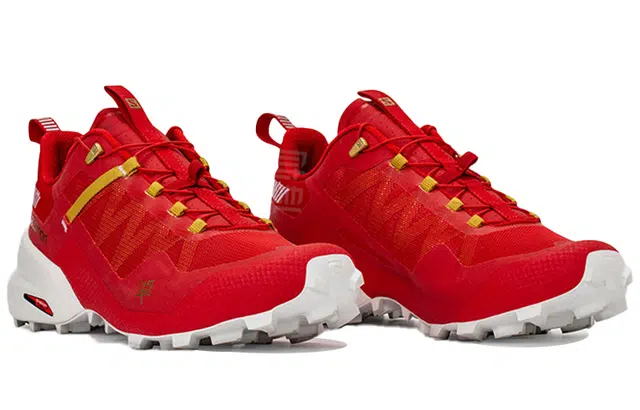 SALOMON Trail Running City Cross